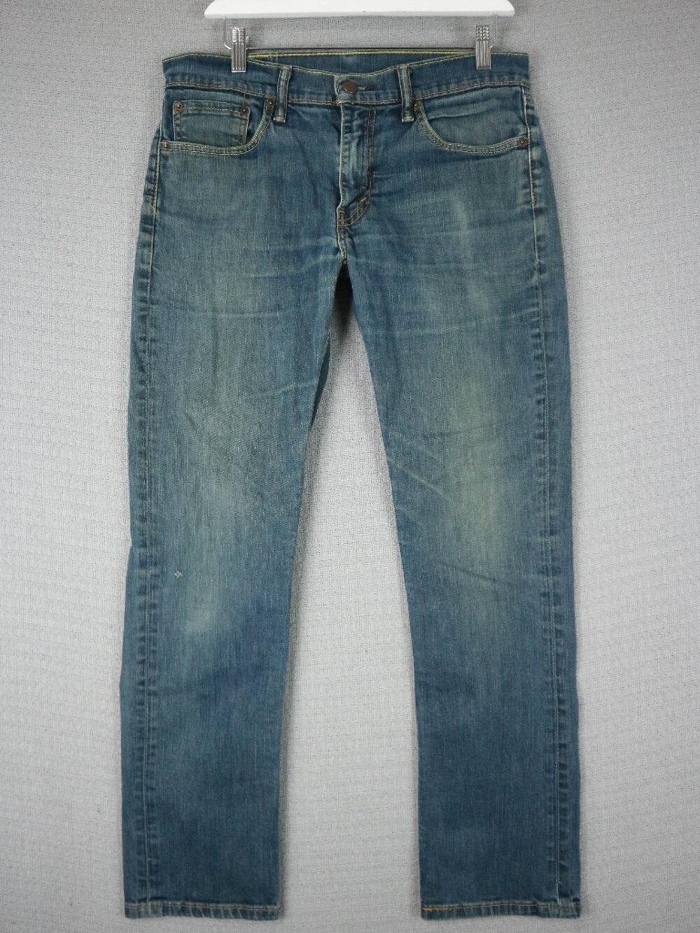 Levis 511 Modern Slim Cut Medium Wash Faded Jeans Mens 32x30